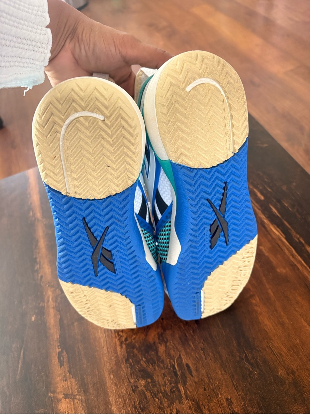 Women’s Reebok Nano Court Shoes Size 9.5 - Picture 5 of 5